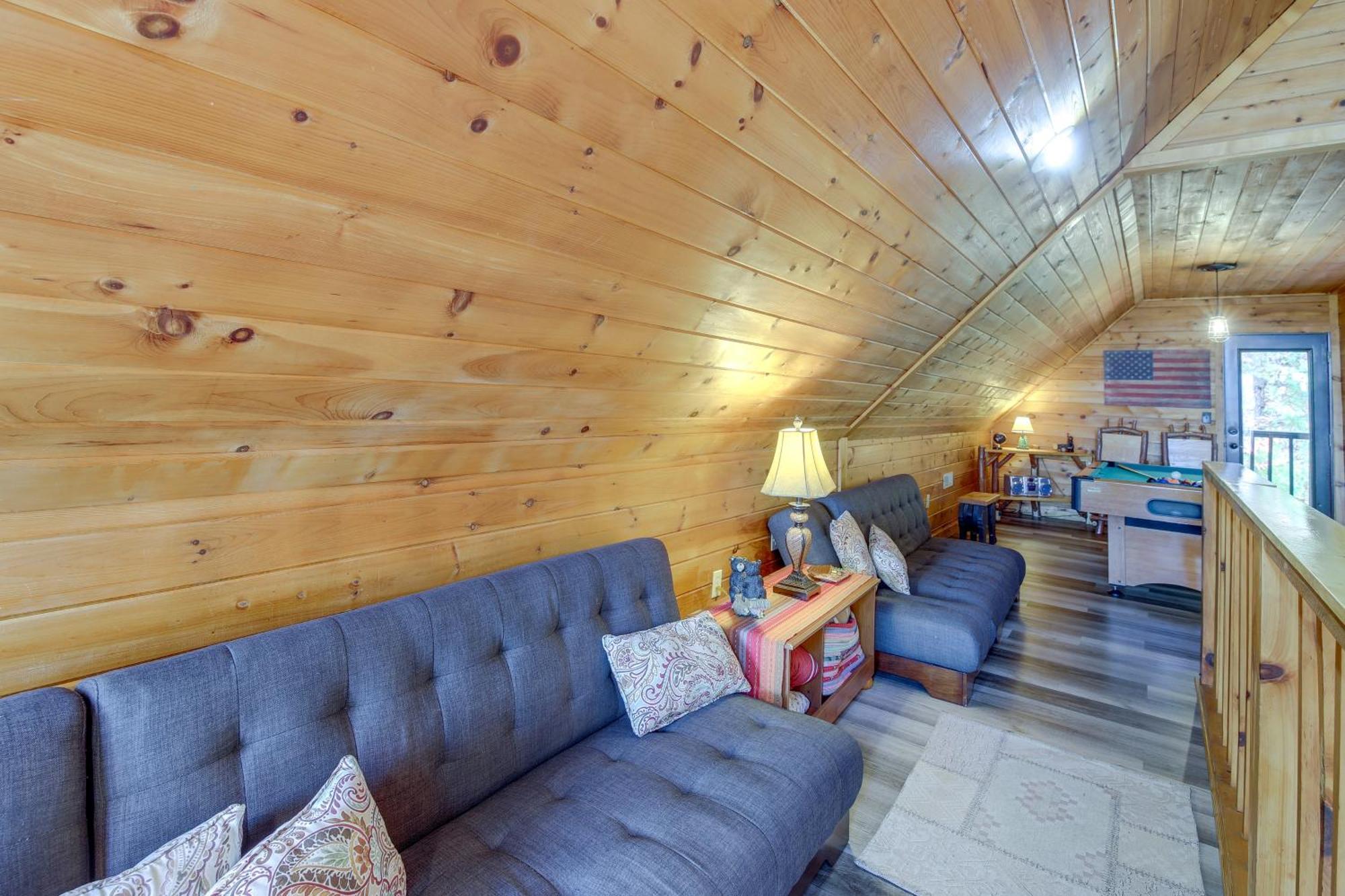 Above And Beyond Pigeon Forge Cabin With Prime Views! エクステリア 写真