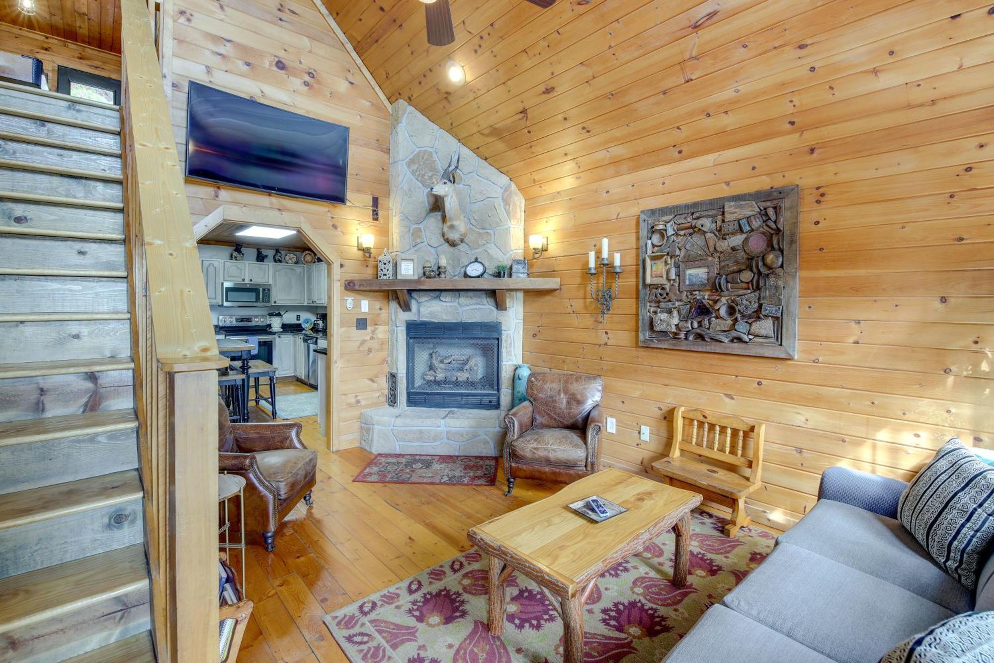 Above And Beyond Pigeon Forge Cabin With Prime Views! エクステリア 写真
